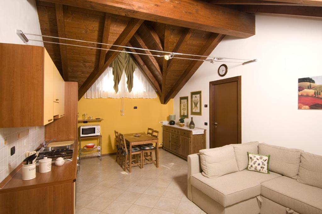 Appartamenti Villa Anna Melegnano Εξωτερικό φωτογραφία
